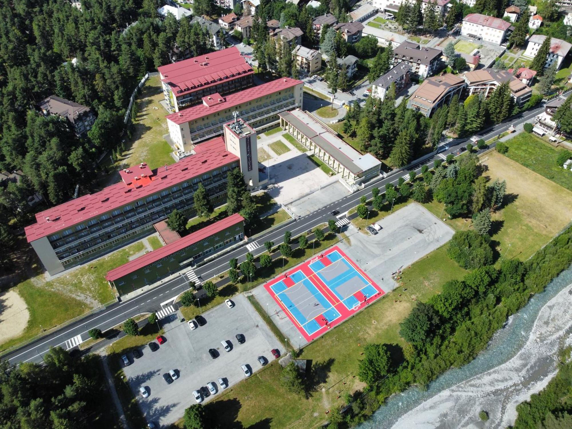 Villaggio Olimpico Бардонечия Екстериор снимка